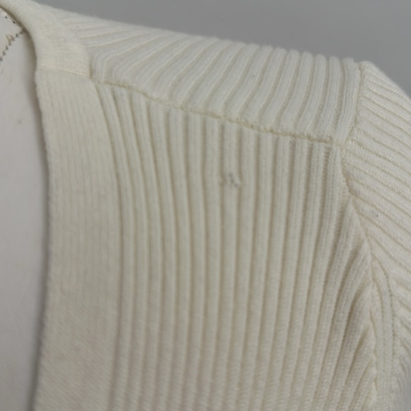 Milly cross front sweater color Ecru in great condition. - Picture 6 of 10